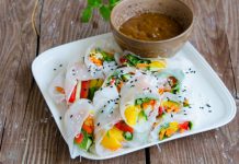 Pachetele vietnameze cu piersici si legume