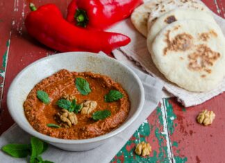 Muhammara, pasta de ardei copti cu nuci