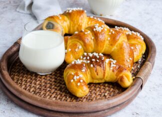 Cornuri cu magiun de prune