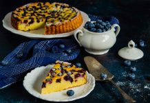 Tarta cu afine fara blat