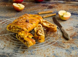 Placinta cu mere impletita