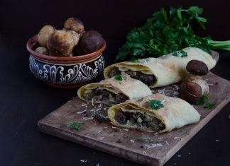Strudel cu ciuperci