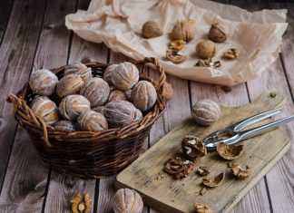 Nuci fursecuri umplute