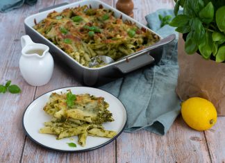 Paste la cuptor cu pesto si spanac