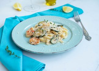 Tagliatelle cu creveti