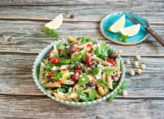 Salata de paste cu legume