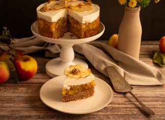 Prajitura cu mere si nuci