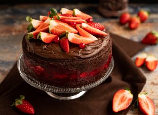 Tort cu ciocolata de post