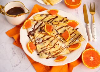 Clatite cu portocale si ciocolata