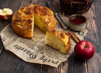 Prajitura cu mere si ricotta Prajitura cu mere si ricotta