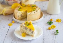 Pasca cu lamaie Pasca cu lamaie