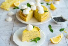 Tort de clatite cu lamaie si mac Tort de clatite cu lamaie si mac