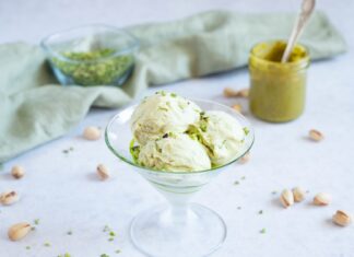 Inghetata de fistic Inghetata de fistic