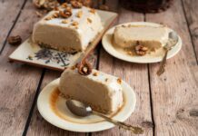 Semifreddo cu nuci Semifreddo cu nuci